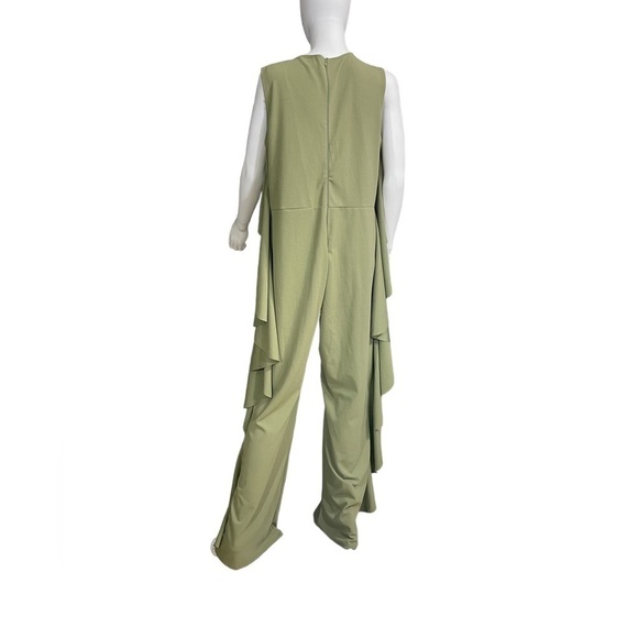 Women’s Green Raffle V Neck Sleeveless Jumpsuit
New - Picture 4 of 6